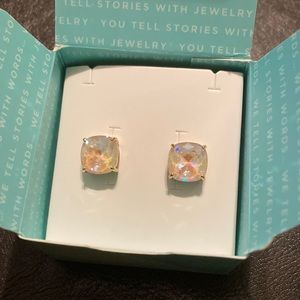Origami Owl Ivory Cream DeLite Clara Studs